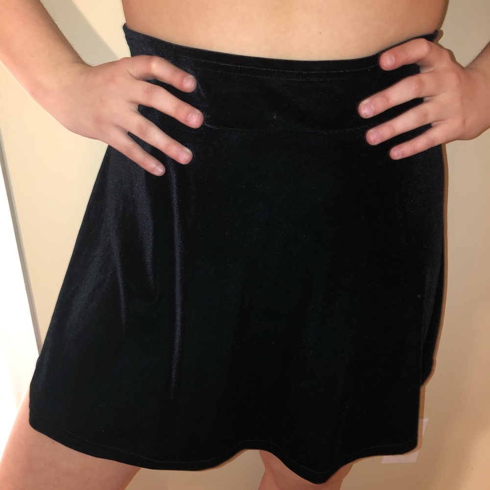 Velvet skirt